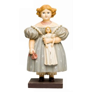 Polyresinová dekorácia postavičky dievčatka s bábikou v ruke v romatickom schaby chic štýle 11 x 12 x 21 cm 37202
