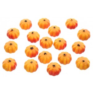 Balenie s jesennými dekoráciami osemnástich tekvíc rôznych tvarov 38531