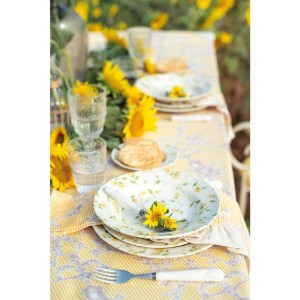 Biela keramická šálka s tanierikom s kvetovaným žlto-zeleným dekorom 15 x 15 x 9 cm Blanc Maricló 37266