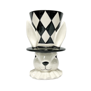 Keramická dekorácia hlavy zajaca s klobúkom v bielo-čiernom farebnom prevedení 13 x 13 x 20,5 cm 39832