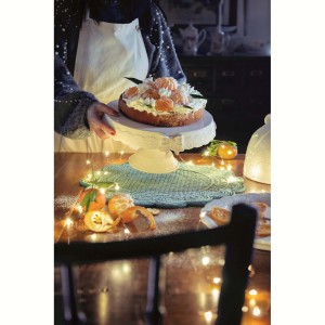 Keramický biely tanier s poklopom a s dekorom v schaby chic romantickom štýle 32 x 32 x 19 cm 37217