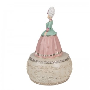 Polyresinová dekorácia hracej skrinky s dekorom dámy v elegantných šatách na podstavci 12 x 19 cm Clayre & Eef 41365
