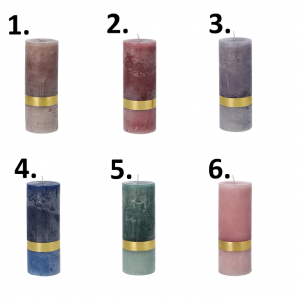 Rustikálna stĺpová sviečka v šiestich farebných prevedeniach 7,5 x 20 cm 39025
