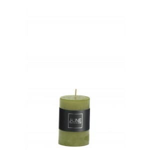 Rustikálna stĺpová sviečka v trávovo-zelenom  farebnom prevedení 18 hodín/ 5 x 5 x 7,5cm Jolipa 42355