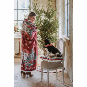 Textilná huňatá deka v bielom farebnom prevedení s vianočným dekorom v schaby chic romantickom štýle 170 x 140 cm Blanc Maricló 42280